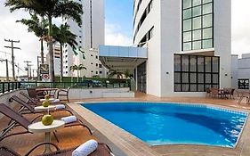 Flat no Natal Plaza com 2 suites
